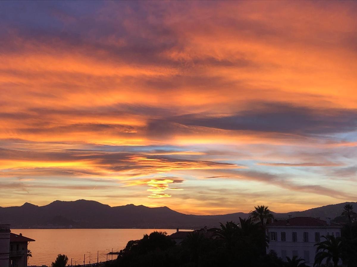 Esterel Terrasses, Roof Top, Plage, Parking Payant Cannes Exterior foto